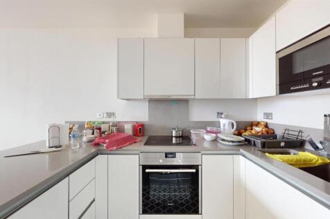 Longfieldave.kitchen3.jpg