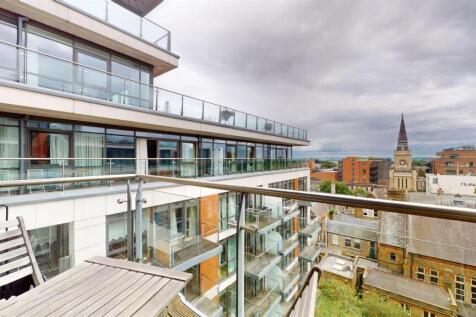 Longfieldave.balcony.jpg