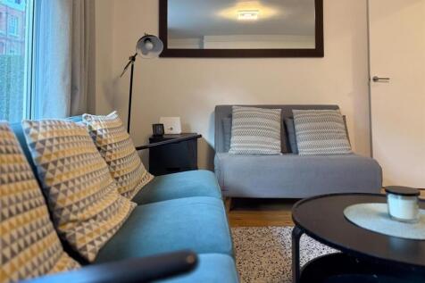 692980d3184f01d7421e3f6d_a94b07bedbc680d7bf02fd199