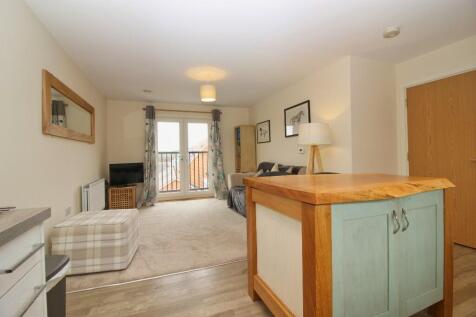 Living Room/Kitchen