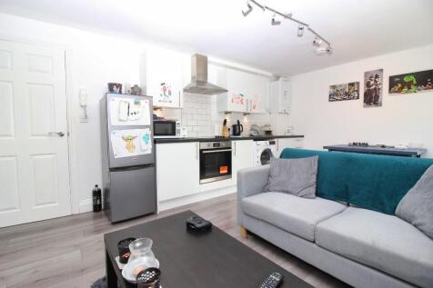 Living Room/Kitchen