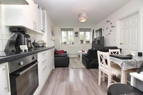 Living Room/Kitchen