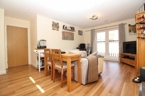Living Room/Kitchen