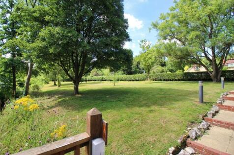 Communal Grounds