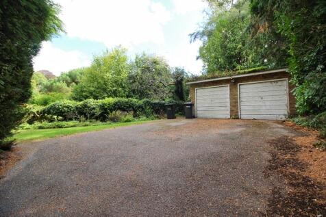 Double Garage