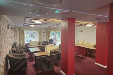 Communal Lounge