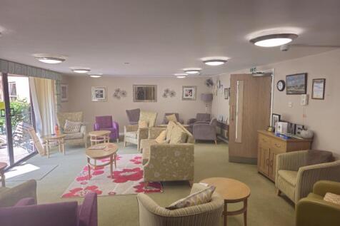 Communal Lounge