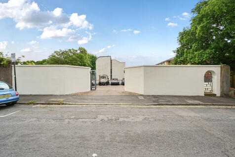 Property Image 8
