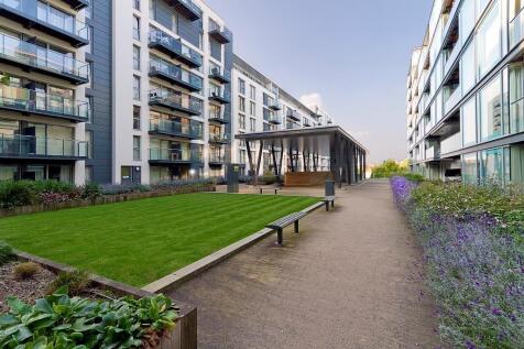 Highpoint Village External