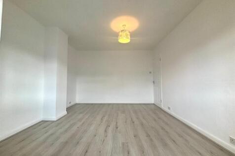 Bedroom 2, shot 2.jpg