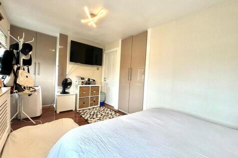 Master Bedroom, 2.jpeg