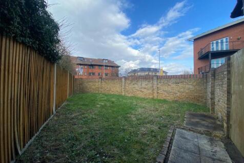 New Road Garden