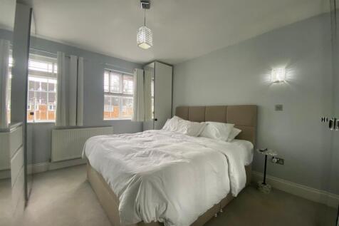 Master Bedroom.jpg