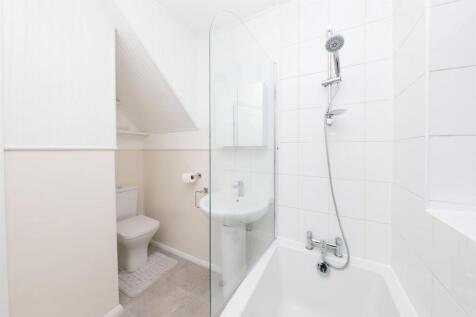 Bathroom (2).jpeg
