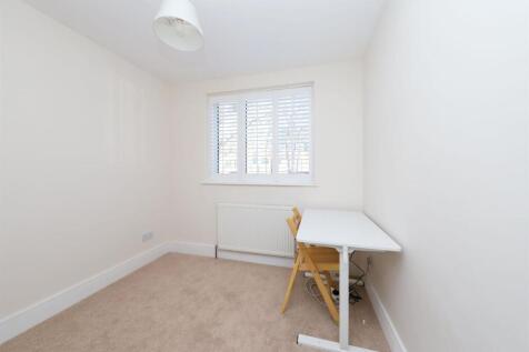 Bedroom 2.jpeg