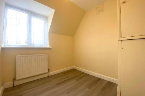 Bedroom 3,3.jpg