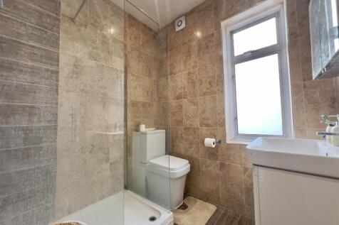Downstairs Bathroom