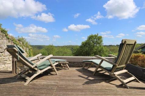 Decked seating area