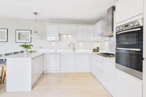 Kitchen / Living Room