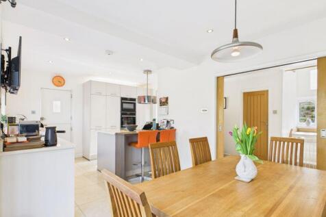 Kitchen diner