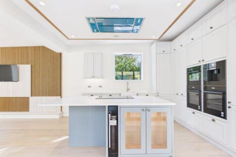 Kitchen living area