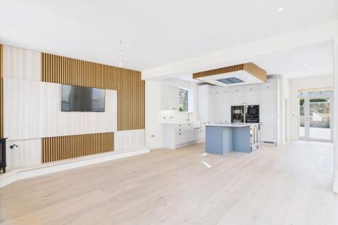 Kitchen living area
