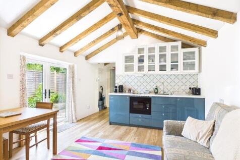 Annex living room