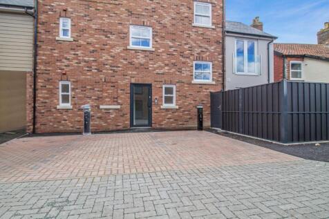 Apartment 1_Saddler&#39;s Court [Gated Allocated Parki