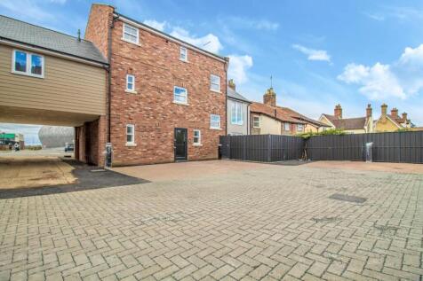 Apartment 1_Saddler&#39;s Court [Gated Allocated Parki