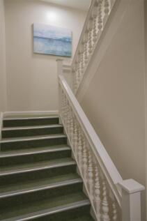 Communal Entrance Hall Lobby