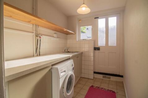Cobbler&#39;s Cottage, Sparhawk Street [Utility Room] 