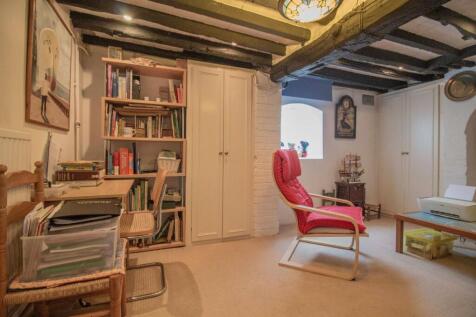97 Northgate Street [Basement Bedroom Home Office]