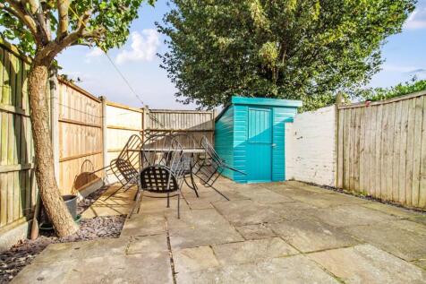46 Garland Street [Garden] 01 v2.jpg