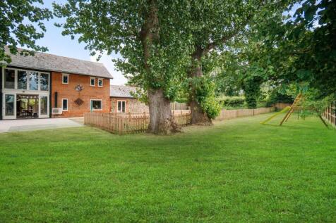 2 Grange Farm Barns [Rear Elevation] 02.jpg