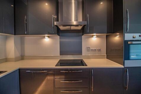 14 Harland Court, Miller&#39;s Quarter [Kitchen] 03.jp