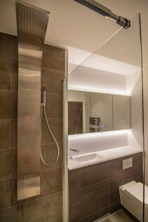 14 Harland Court, Miller&#39;s Quarter [Ensuite] 01.jp