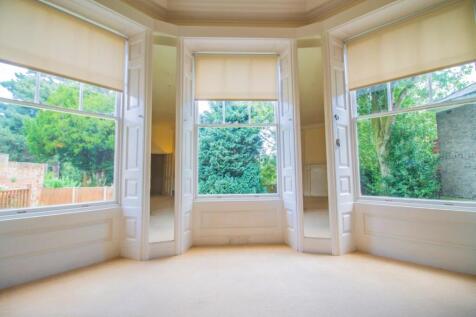 2 Karrelbrook House [Bay Window].jpg
