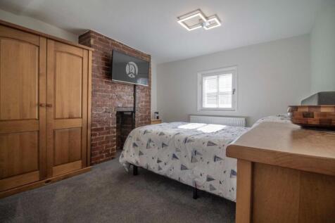 1 Vinefields [Bedroom 01].jpg