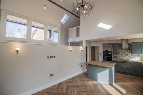 Dovedon Barn_Whepstead [Lofty Volume] 01.jpg