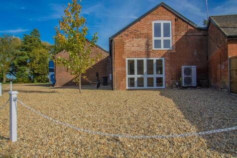 Dovedon Barn_Whepstead [Side Elevation] 01.jpg