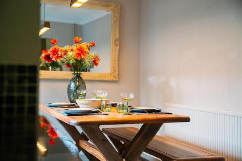 16a Garland Street [Dining Room Detailed Shot] 01.