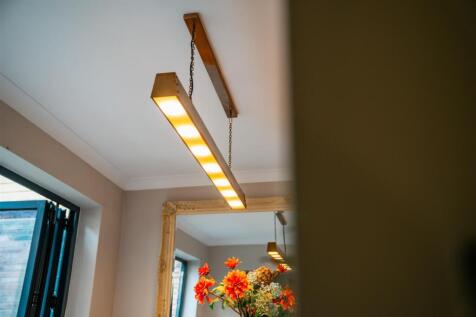 16a Garland Street [Light Detailed Shot] 01.jpg