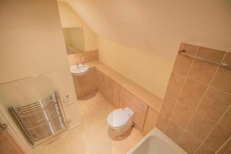 10 Ording House, Bury St. Edmunds [Bathroom] 01.jp