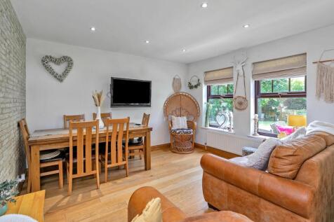 Dining/Family Area