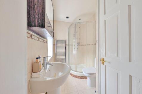 Ensuite Shower Room