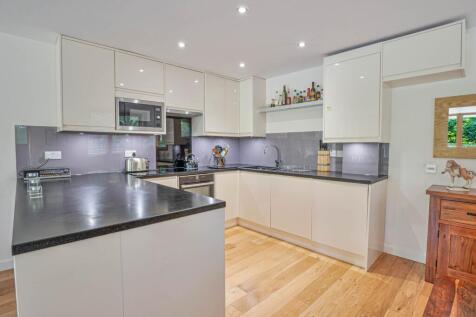 Open-Plan Kitchen/Living Area