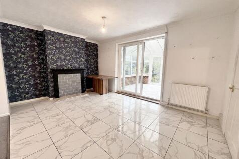 Family/Dining Room