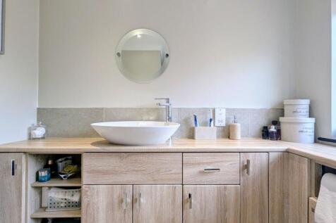 En-suite One