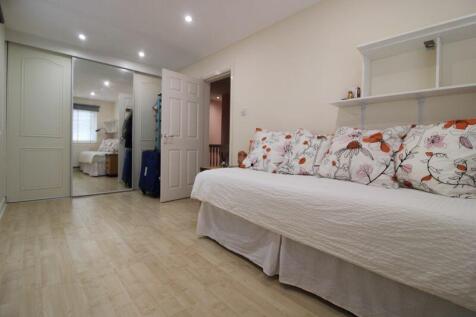 Photo 48