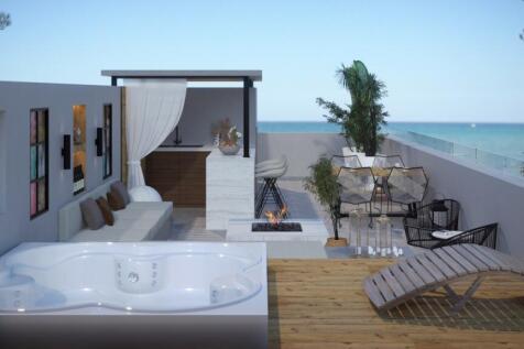 Amazing 1 Bedroom Penthouse with Roof Terrace and Hot Tub Jacuzzi Image 9999